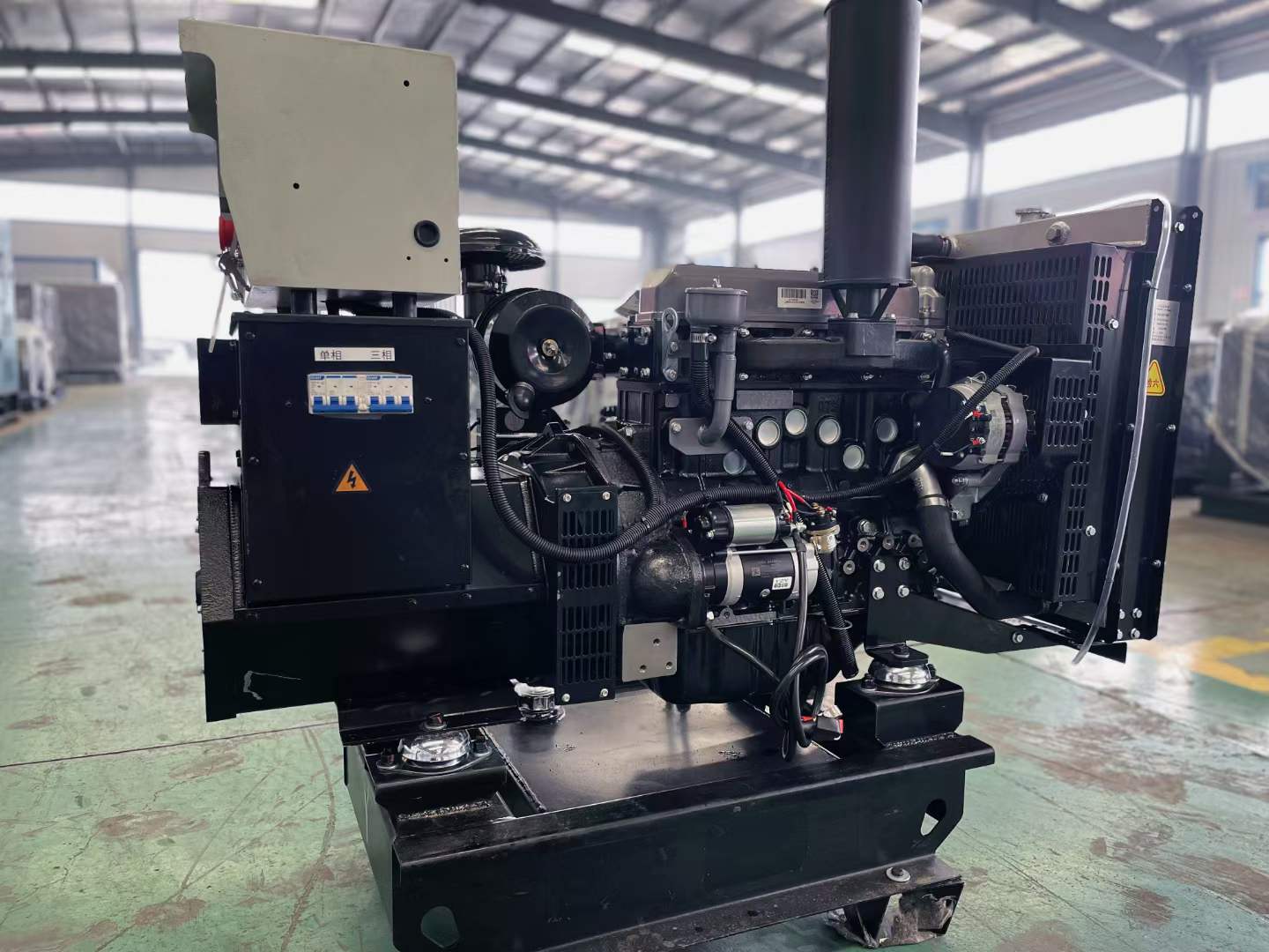 长洲如何降低电感性负载对发电机的影响？