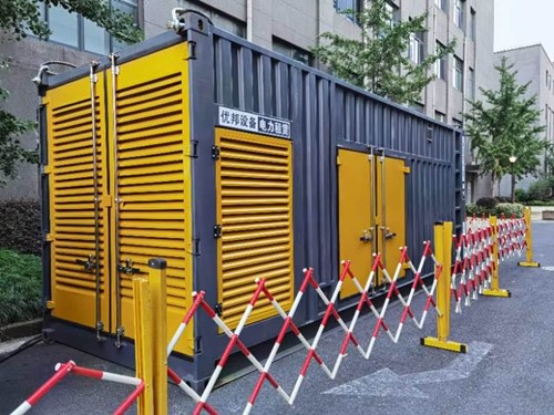 长洲如何使用转速表检查发动机的转速？